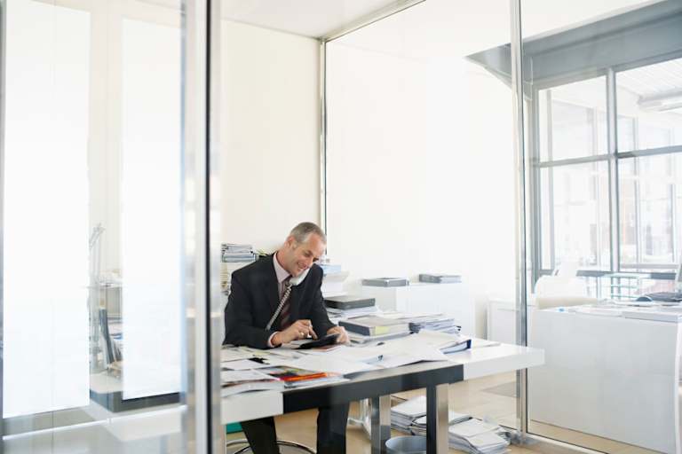 What Is a Financial Controller?